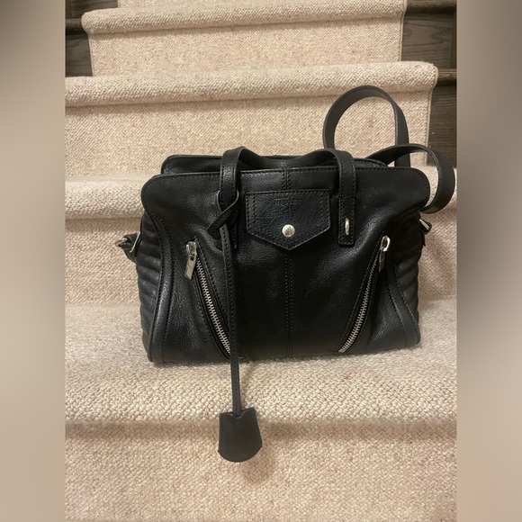 Alexander McQueen Shoulder Bag - Picture 1 of 11
